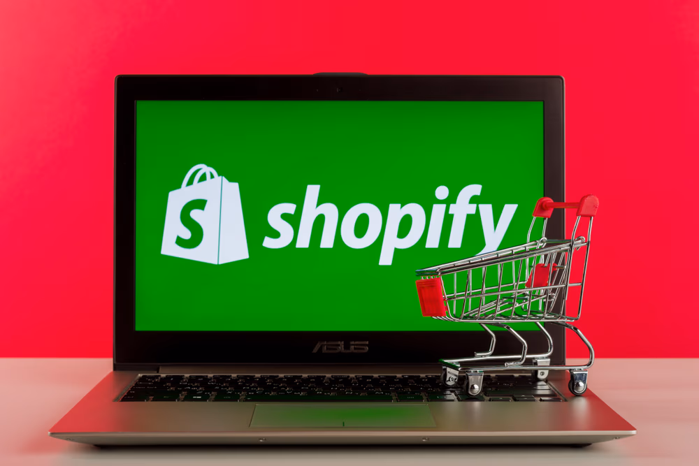 How to Sell on Shopify A Complete Guide1.avif